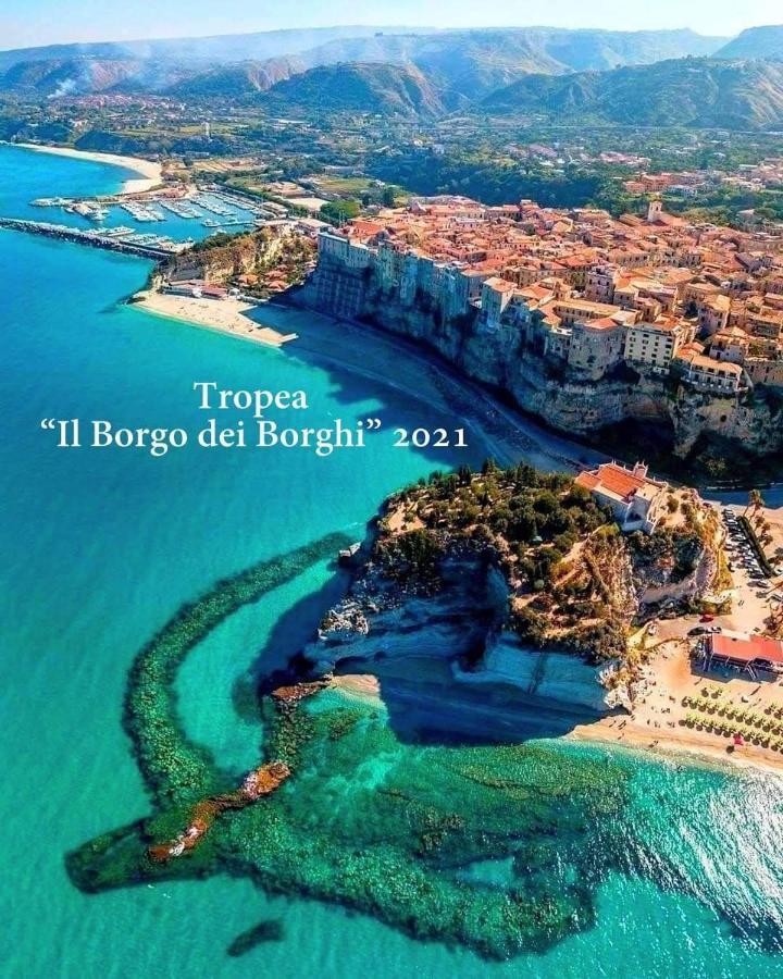 Lo Splendore Del Borgo Tropea Exteriör bild