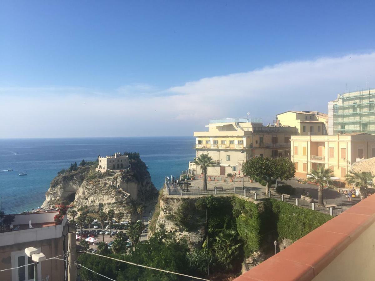 Lo Splendore Del Borgo Tropea Exteriör bild