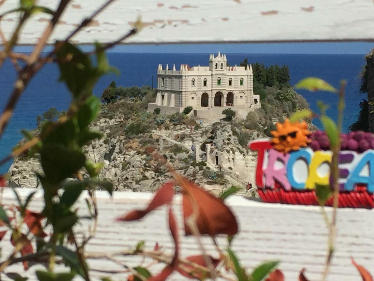 Lo Splendore Del Borgo Tropea Exteriör bild
