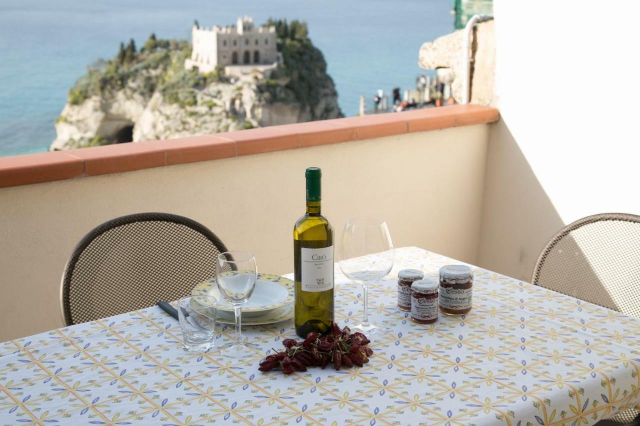 Lo Splendore Del Borgo Tropea Exteriör bild